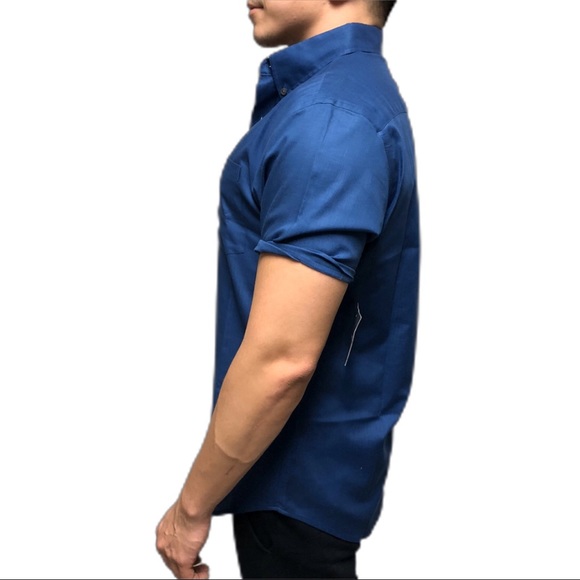 Croft & Barrow Short sleeve Button-up Shirt - Picture 2 of 3